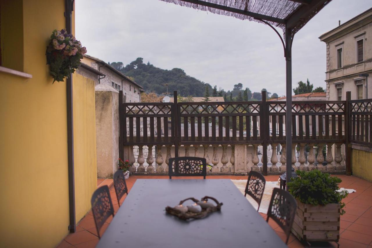 Appartement La Terrazza à Spolète Extérieur photo